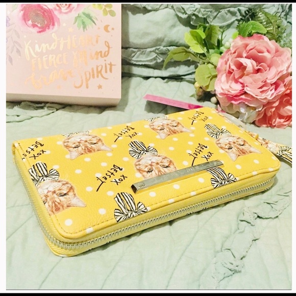 Betsy Johnson yellow kitten wallet - Picture 5 of 7